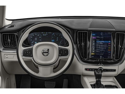 2020 Volvo XC60 T6 Momentum