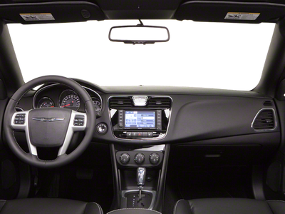 2011 Chrysler 200 Limited