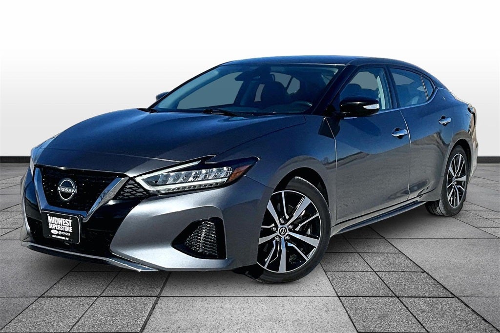 2023 Nissan Maxima SV