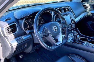 2023 Nissan Maxima SV