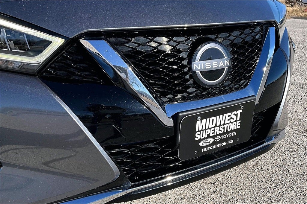 2023 Nissan Maxima SV