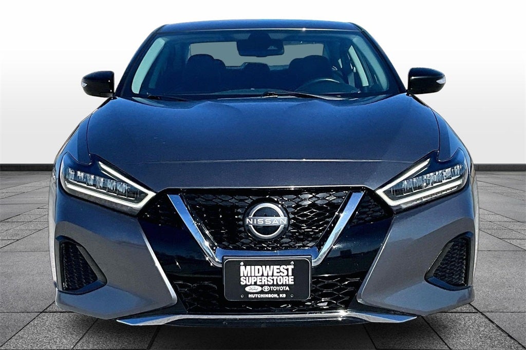 2023 Nissan Maxima SV