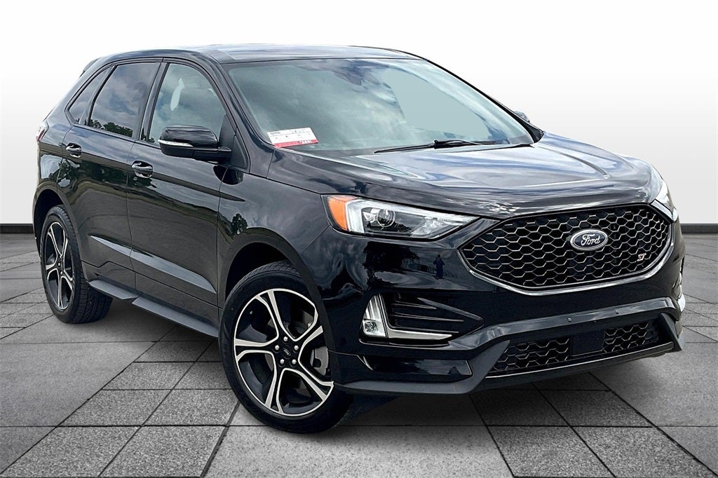 2021 Ford Edge ST