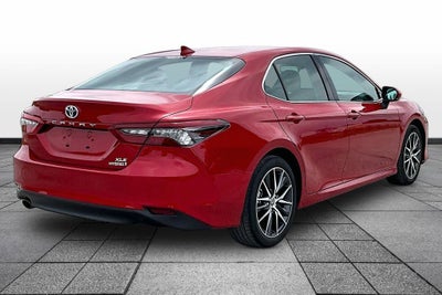 2023 Toyota Camry Hybrid XLE