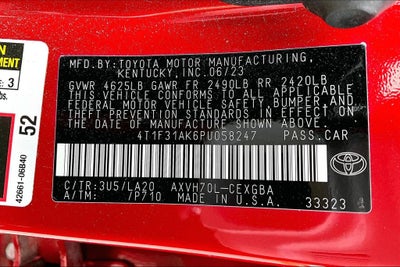 2023 Toyota Camry Hybrid XLE