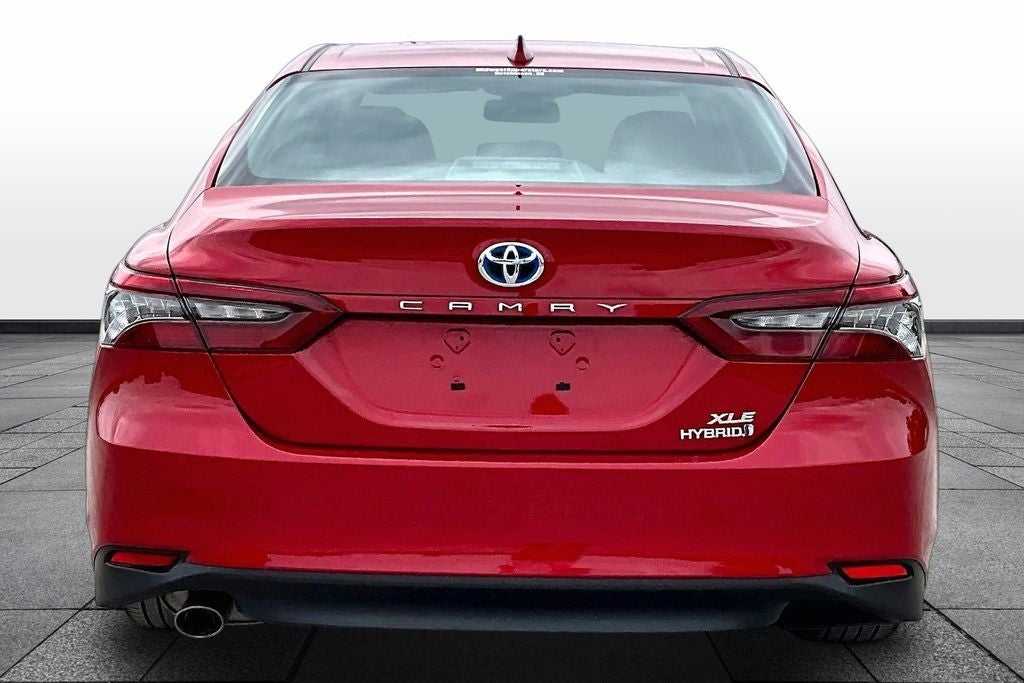 2023 Toyota Camry Hybrid XLE