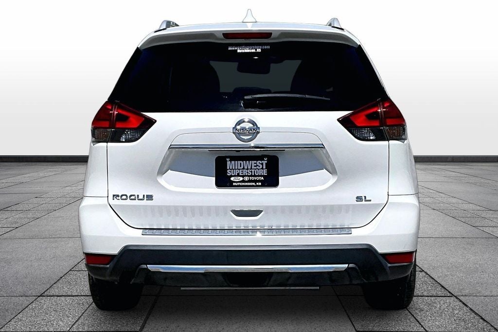 2017 Nissan Rogue SL