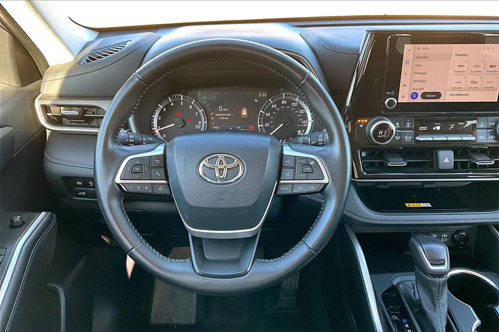 2024 Toyota Highlander XLE