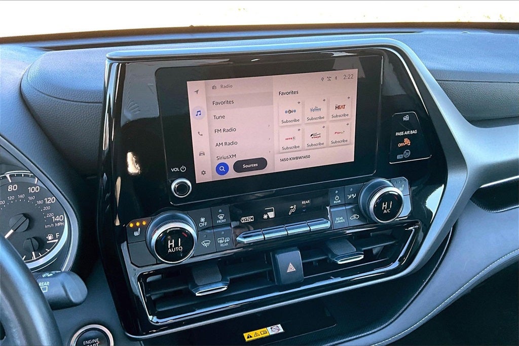 2024 Toyota Highlander XLE