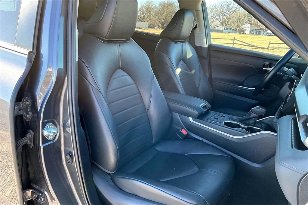 2024 Toyota Highlander XLE