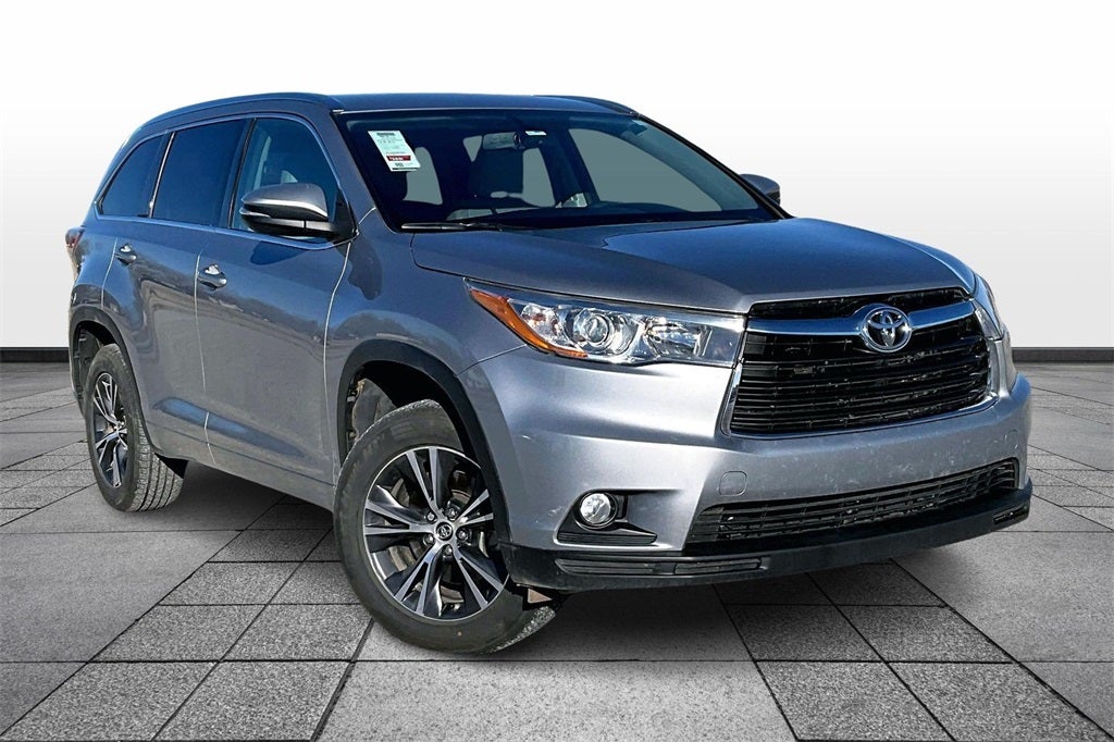 2016 Toyota Highlander XLE V6
