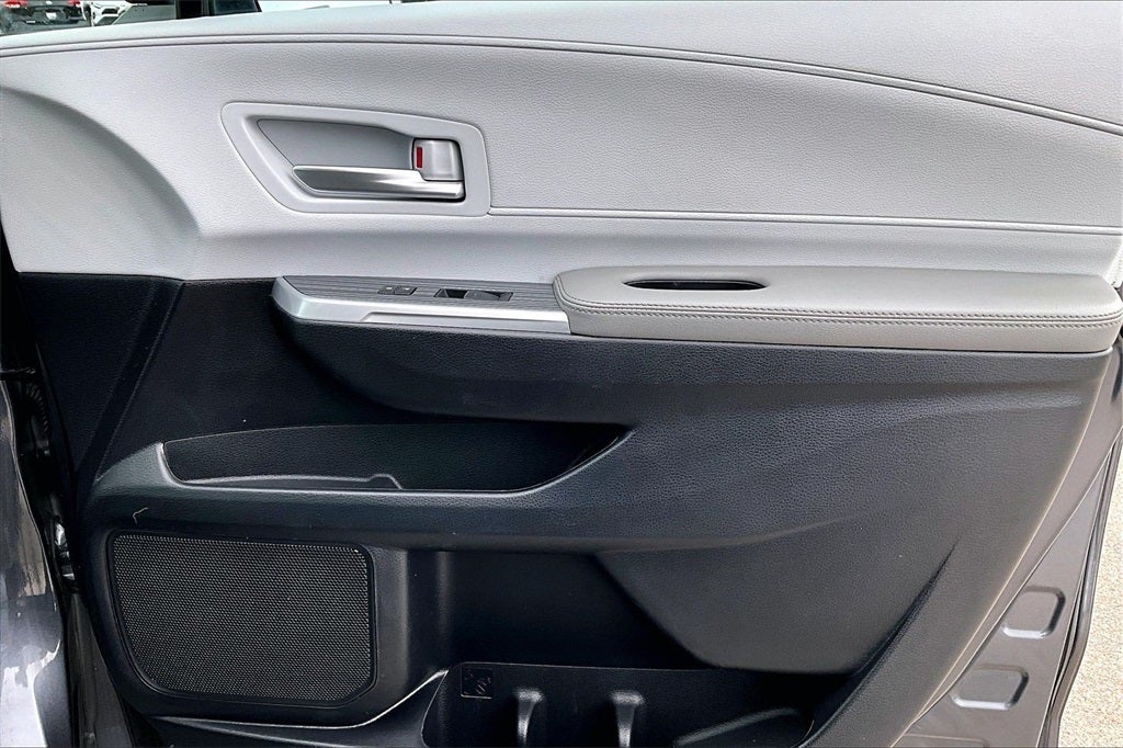 2025 Toyota Sienna XLE 7 Passenger