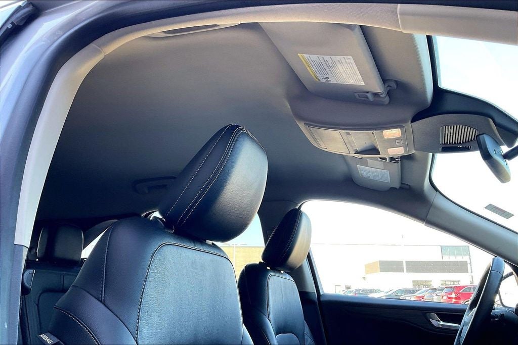 2020 Ford Escape Titanium