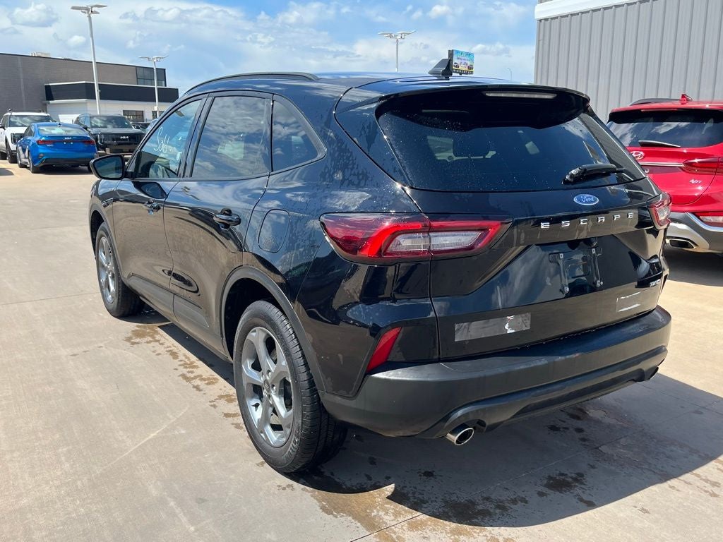2025 Ford Escape ST-Line
