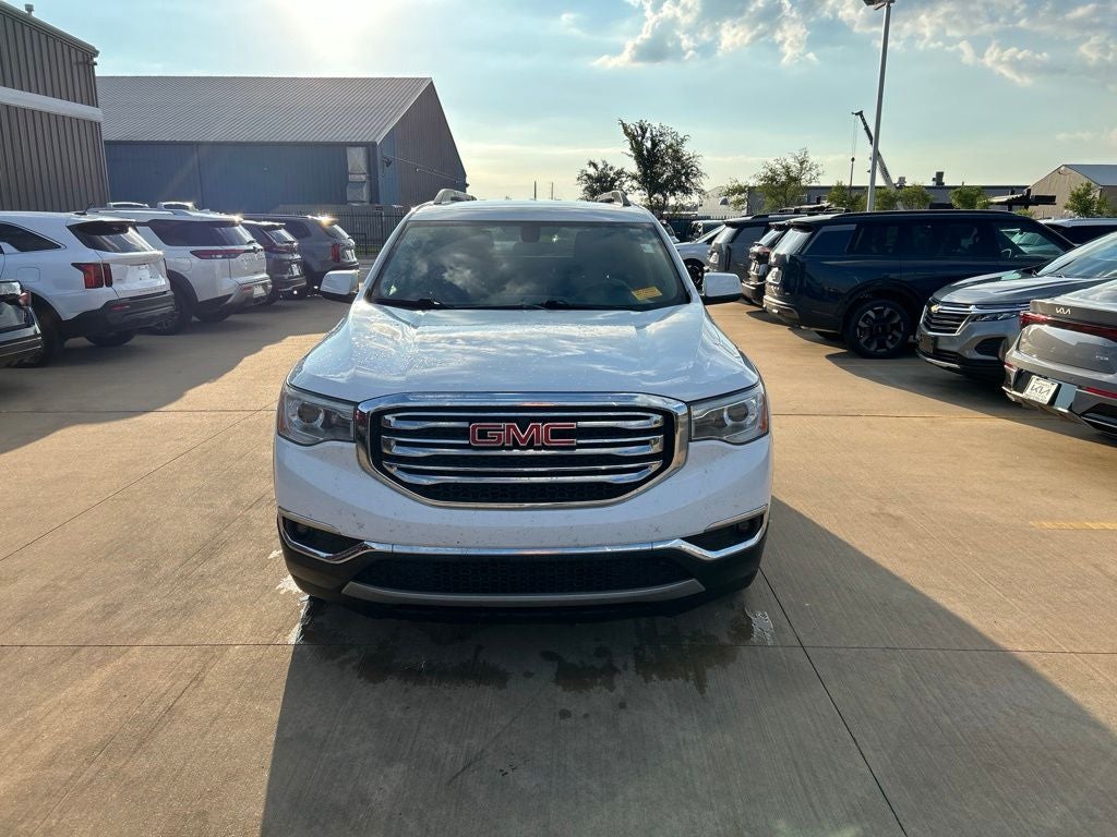 2017 GMC Acadia SLE-2