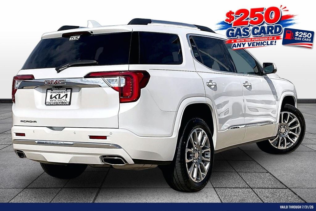 2022 GMC Acadia Denali