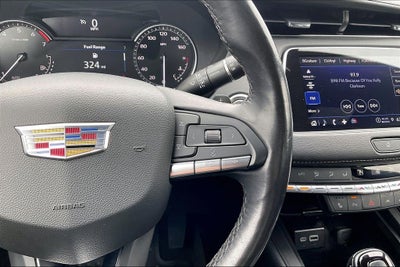 2023 Cadillac XT4 Premium Luxury