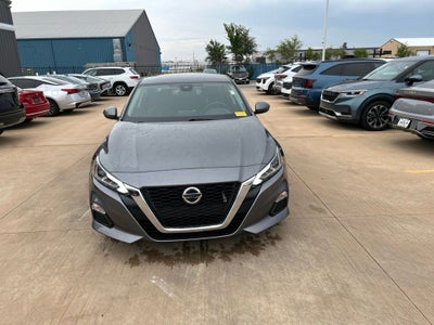 2021 Nissan Altima 2.5 SV