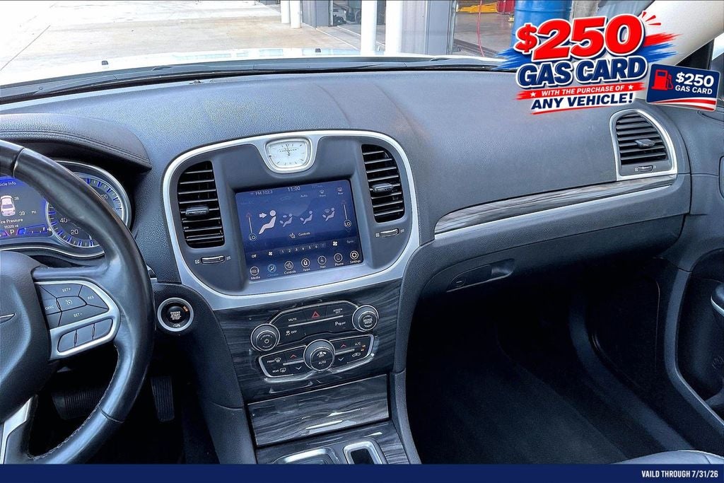 2022 Chrysler 300 Touring