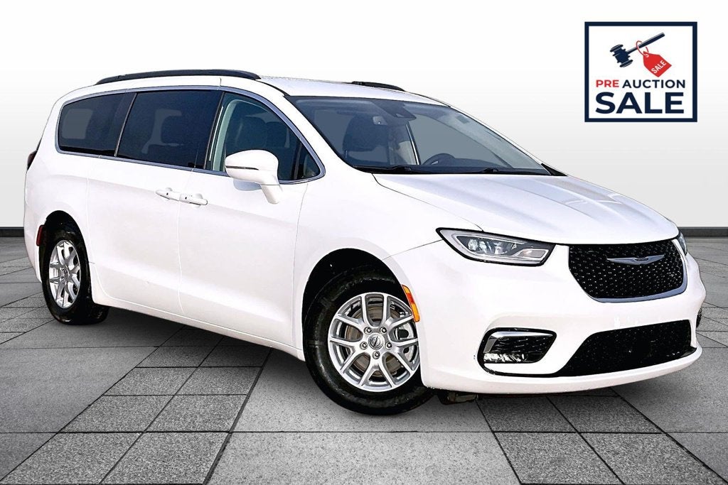 2022 Chrysler Pacifica Touring L