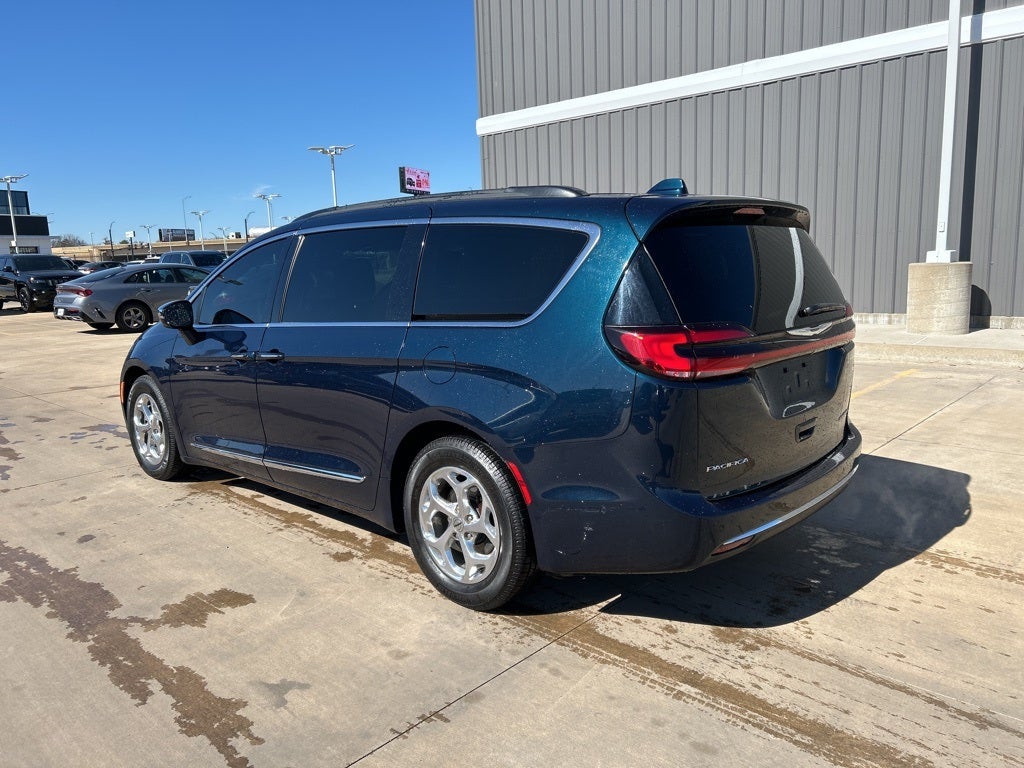 2022 Chrysler Pacifica Limited