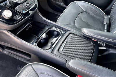 2022 Chrysler Pacifica Hybrid Limited