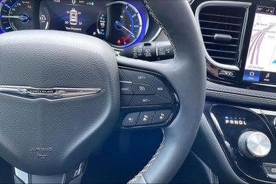 2022 Chrysler Pacifica Hybrid Limited