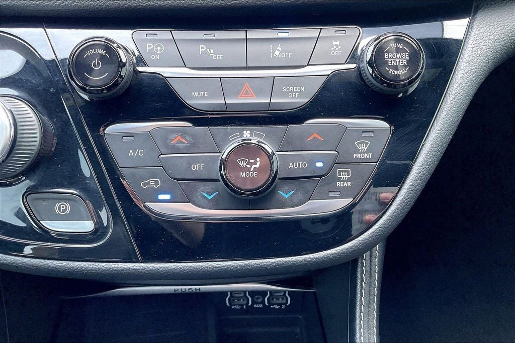 2022 Chrysler Pacifica Hybrid Limited