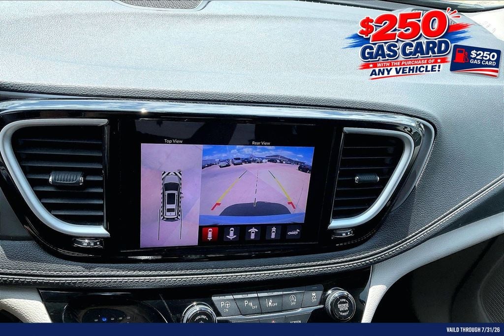 2022 Chrysler Pacifica Touring L
