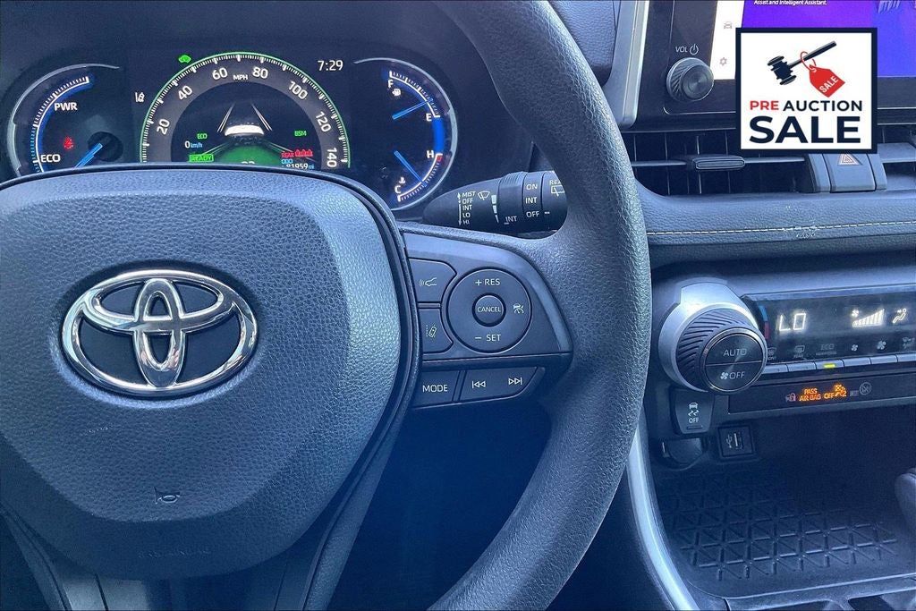 2024 Toyota RAV4 Hybrid XLE