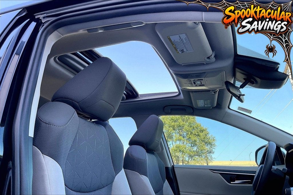 2019 Toyota RAV4 Hybrid XLE