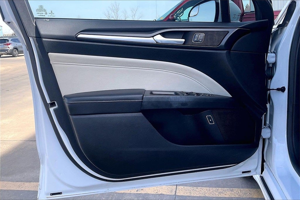 2017 Ford Fusion Hybrid Titanium