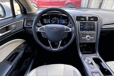 2017 Ford Fusion Hybrid Titanium