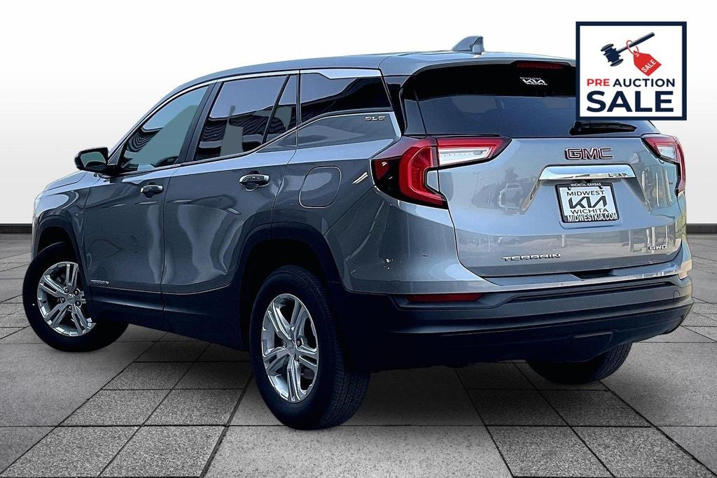 2024 GMC Terrain SLE