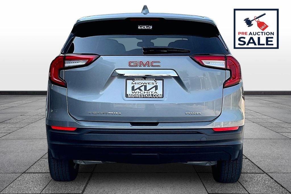 2024 GMC Terrain SLE