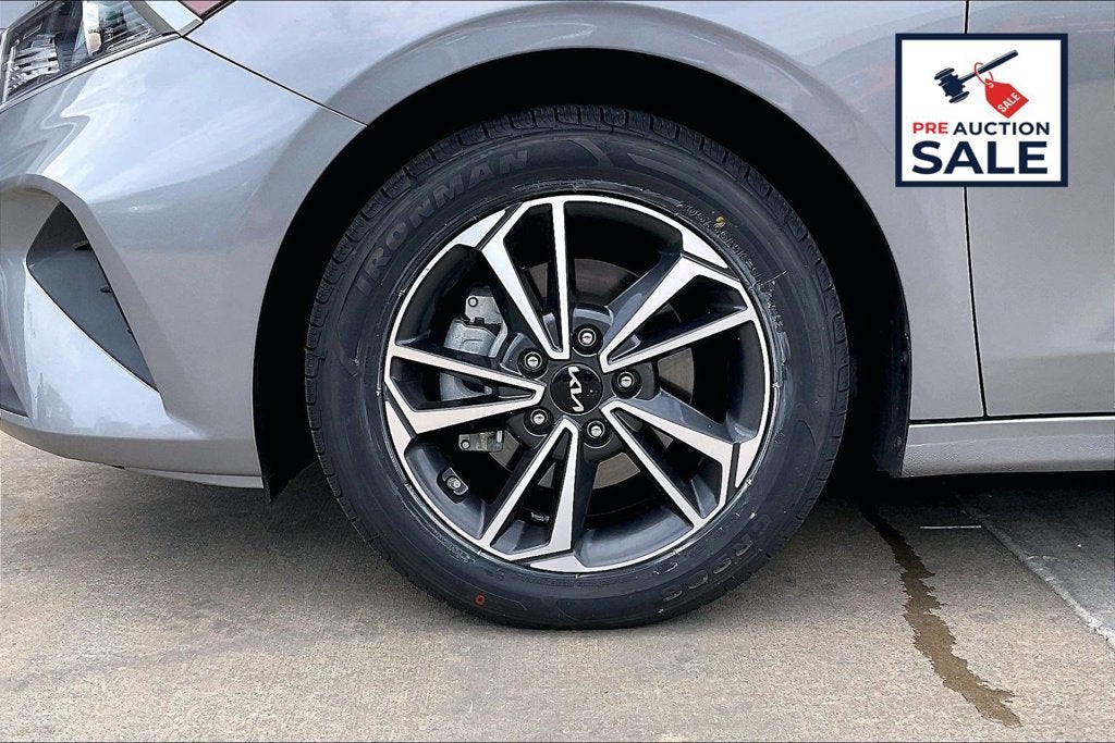 2024 Kia Forte LXS