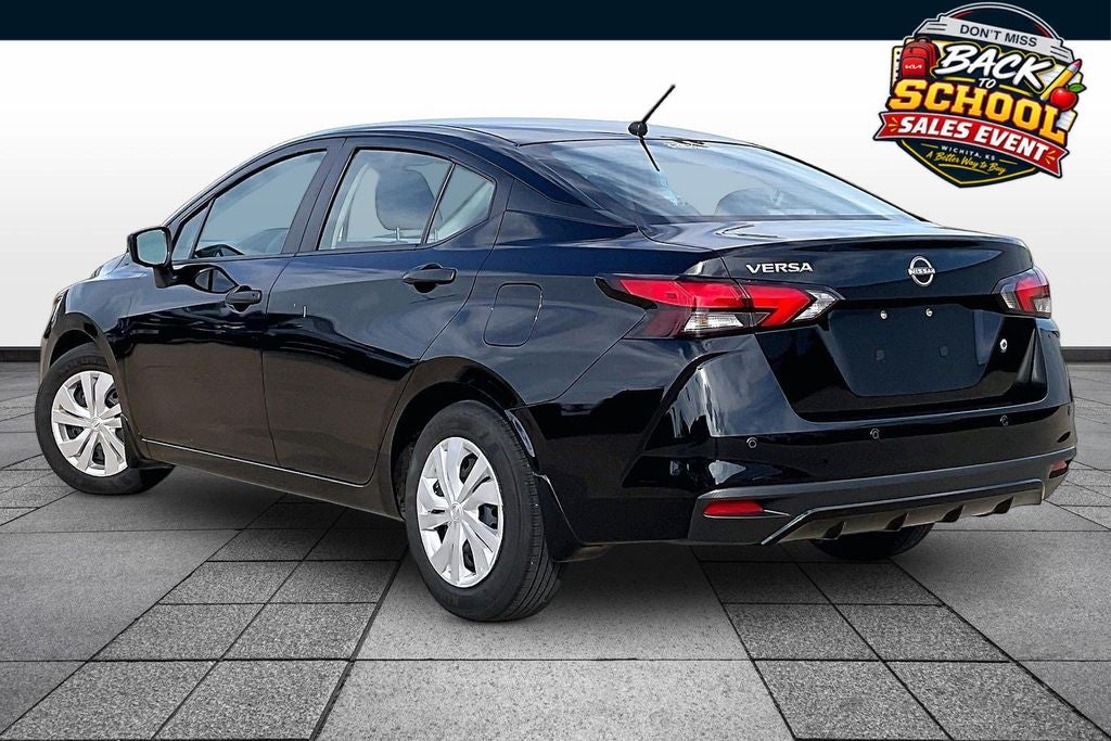 2024 Nissan Versa 1.6 S
