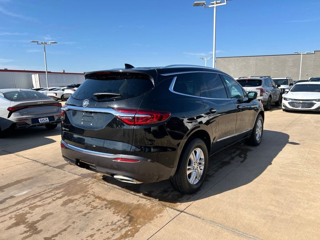 2020 Buick Enclave Essence