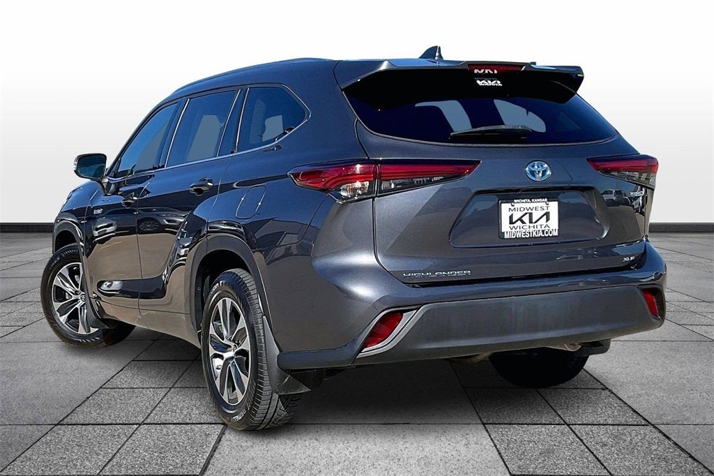 2020 Toyota Highlander Hybrid XLE