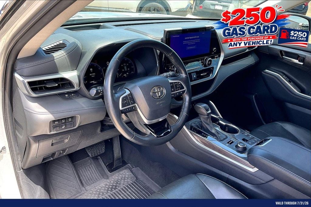2023 Toyota Highlander Platinum