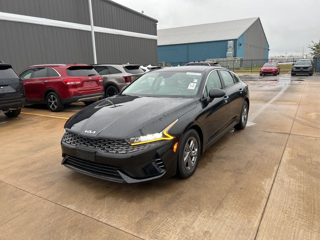 2022 Kia Optima LXS FWD's photo