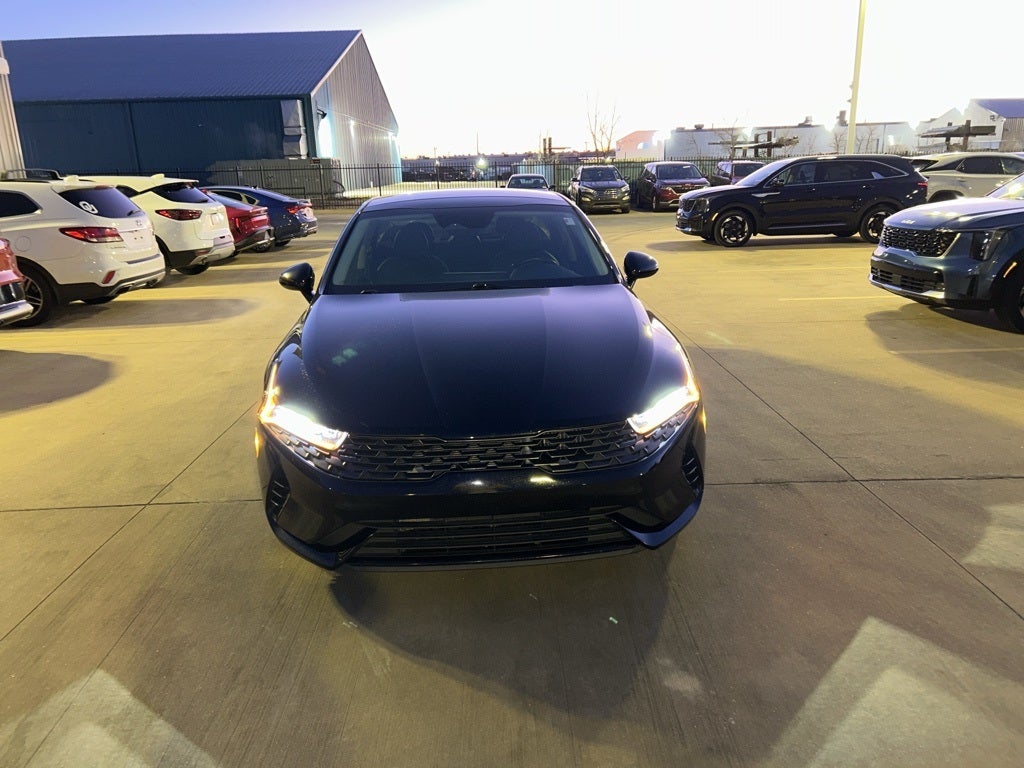 2023 Kia K5 EX