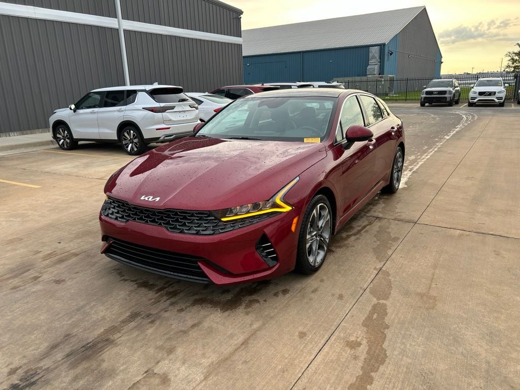 2022 Kia K5 EX