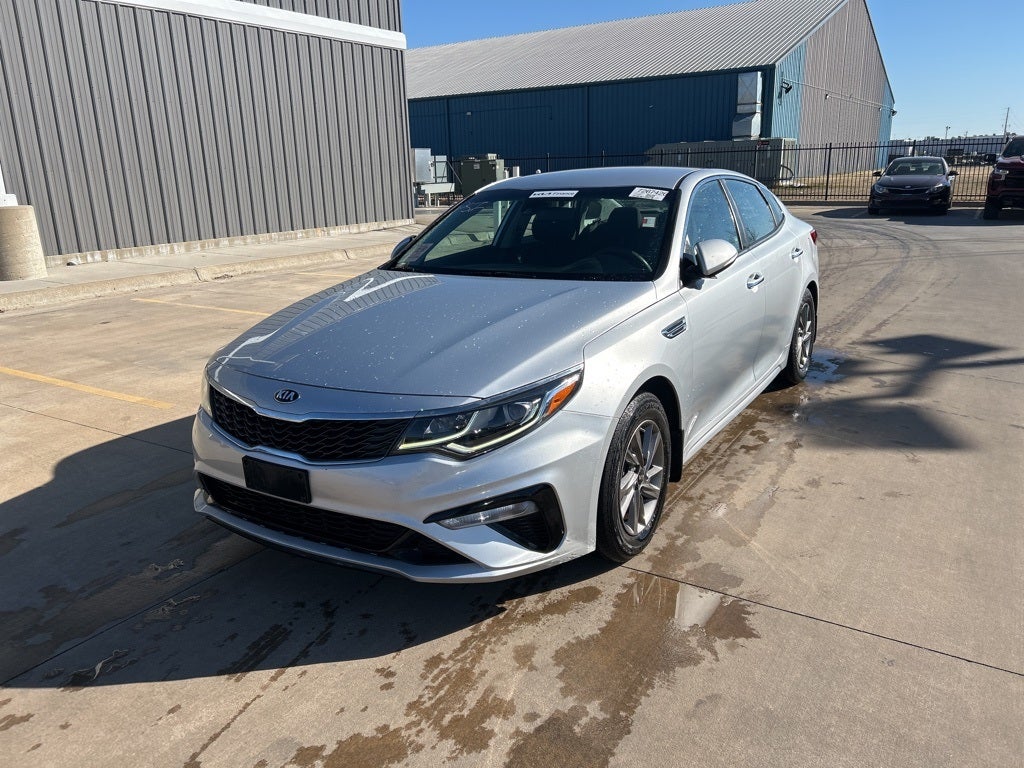 2020 Kia Optima LX