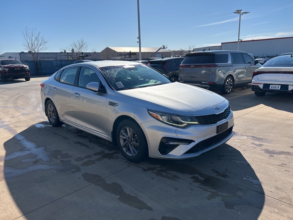 2020 Kia Optima LX