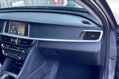 2020 Kia Optima SE