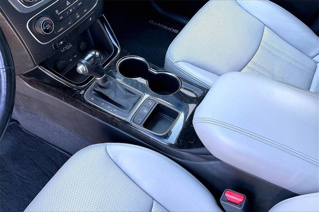 2014 Kia Sorento Limited V6