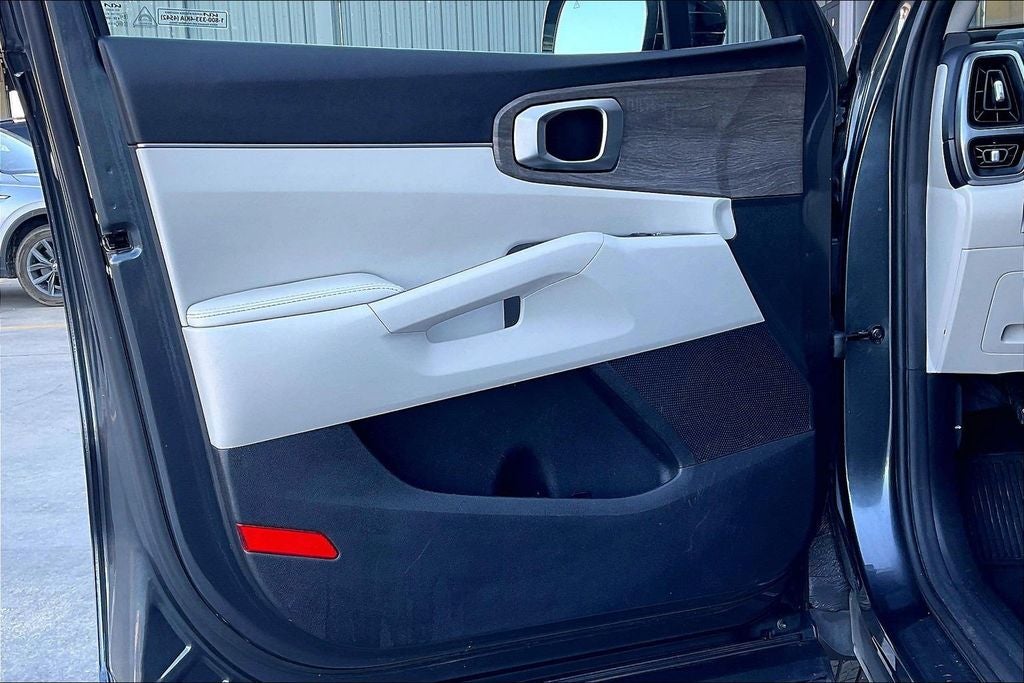 2023 Kia Sorento X-Line S