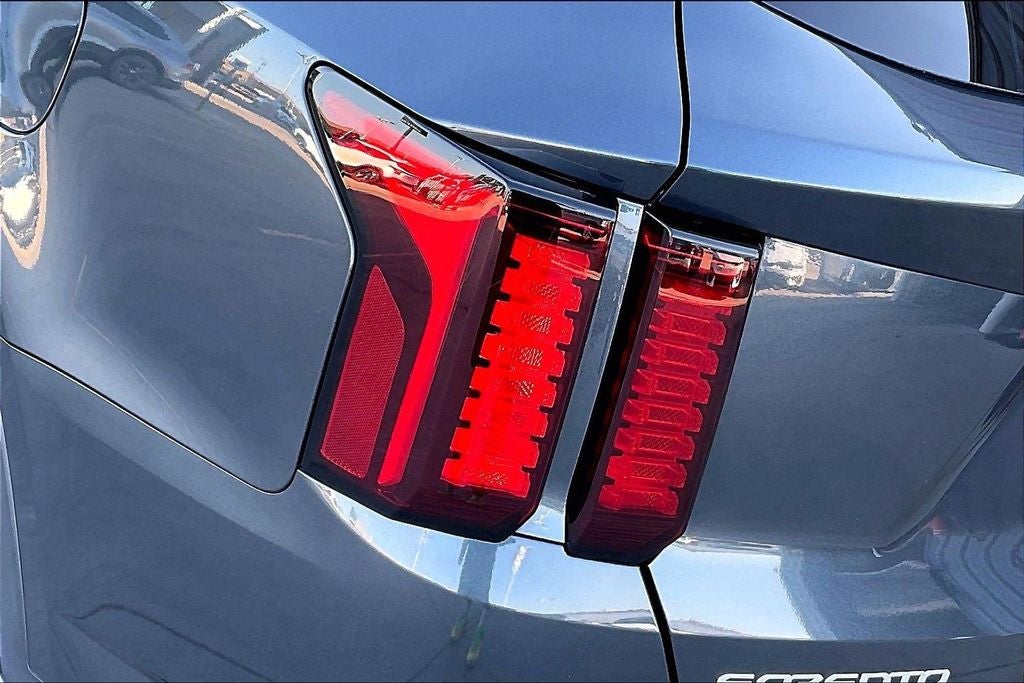 2023 Kia Sorento X-Line S