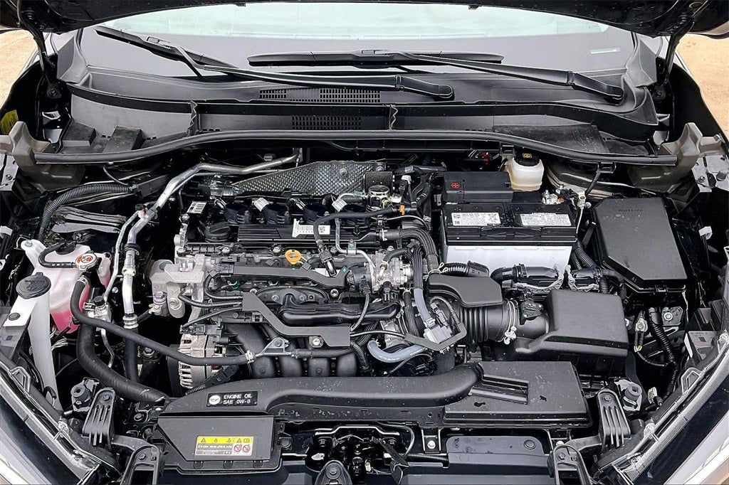 2025 Toyota Corolla Cross LE